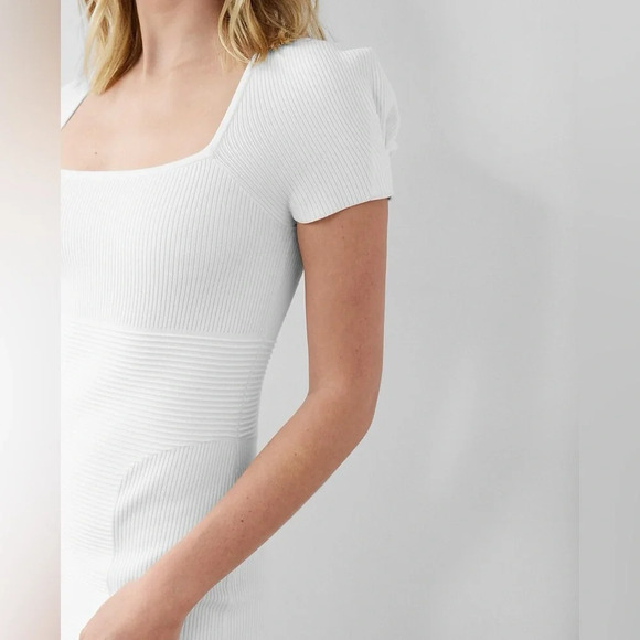 Body Contour Cap Sleeve‎ Sweater Dress Size Small - Picture 3 of 8